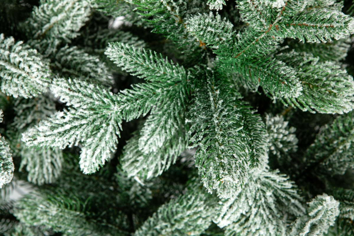 Crystal trees Ель искусственная МОНСЕРРАТ в снегу 180 см