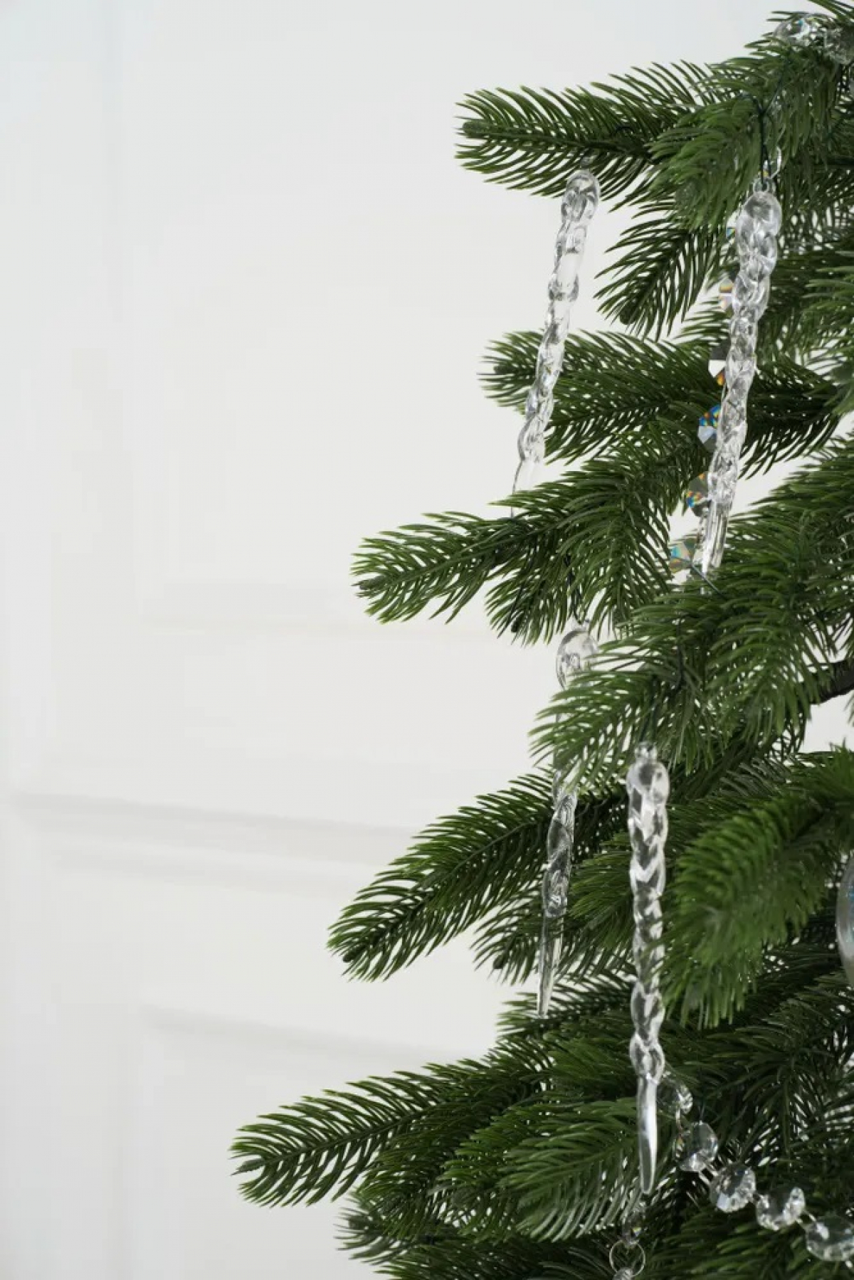 Ель искусственная Crystal trees АМЕЛЛИ 210 см