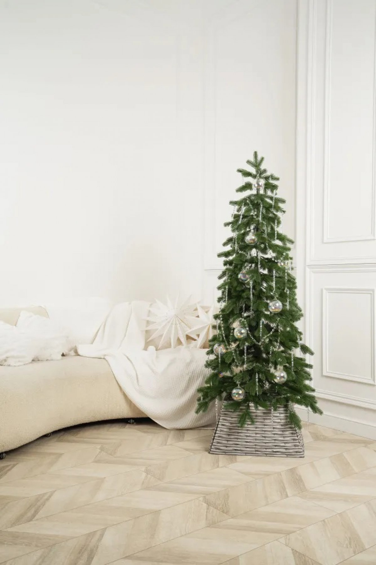 Ель искусственная Crystal trees АМЕЛЛИ 210 см