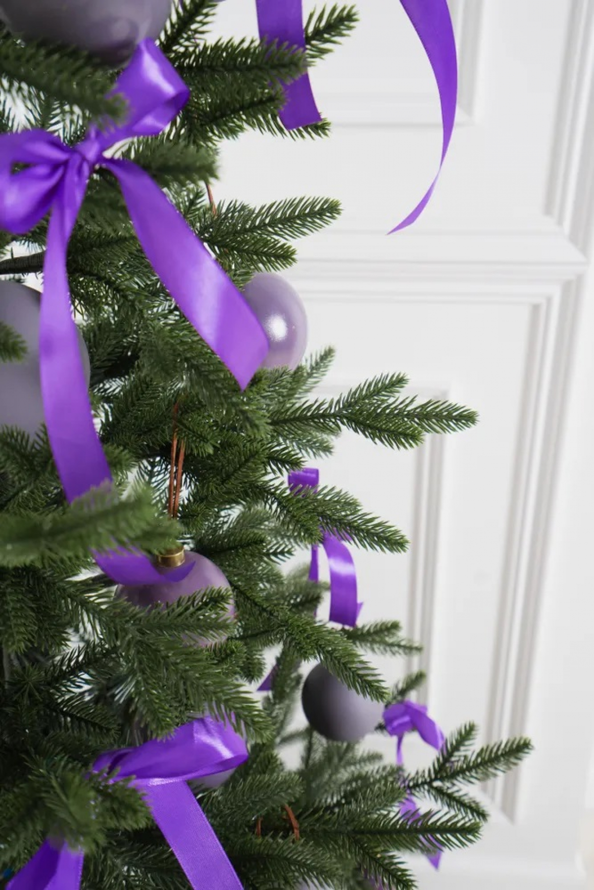 Ель искусственная Crystal trees ИСКРА 210 см