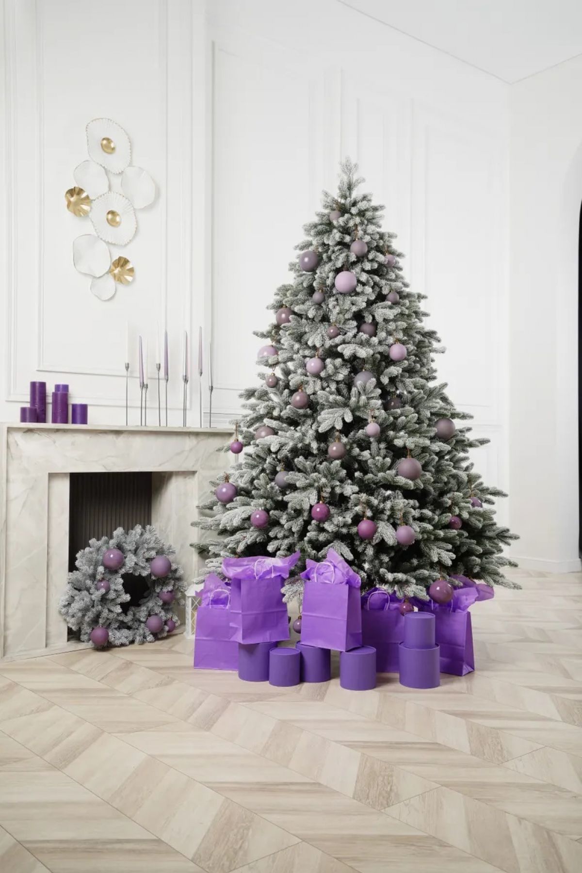 Crystal trees Ель искусственная БЕРМИНГЕМ в снегу 185 см