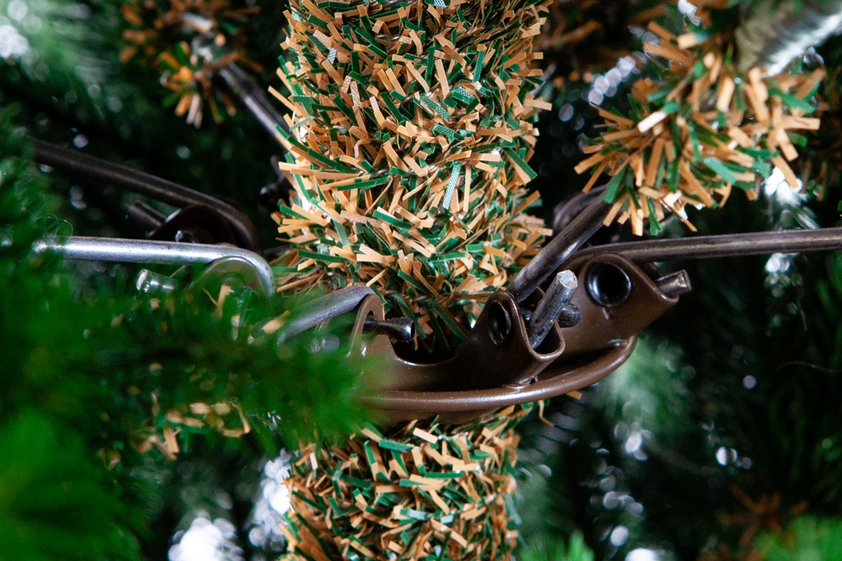 Crystal trees Ель искусственная ИЗУМРУДНАЯ ЭДИТ 185 см