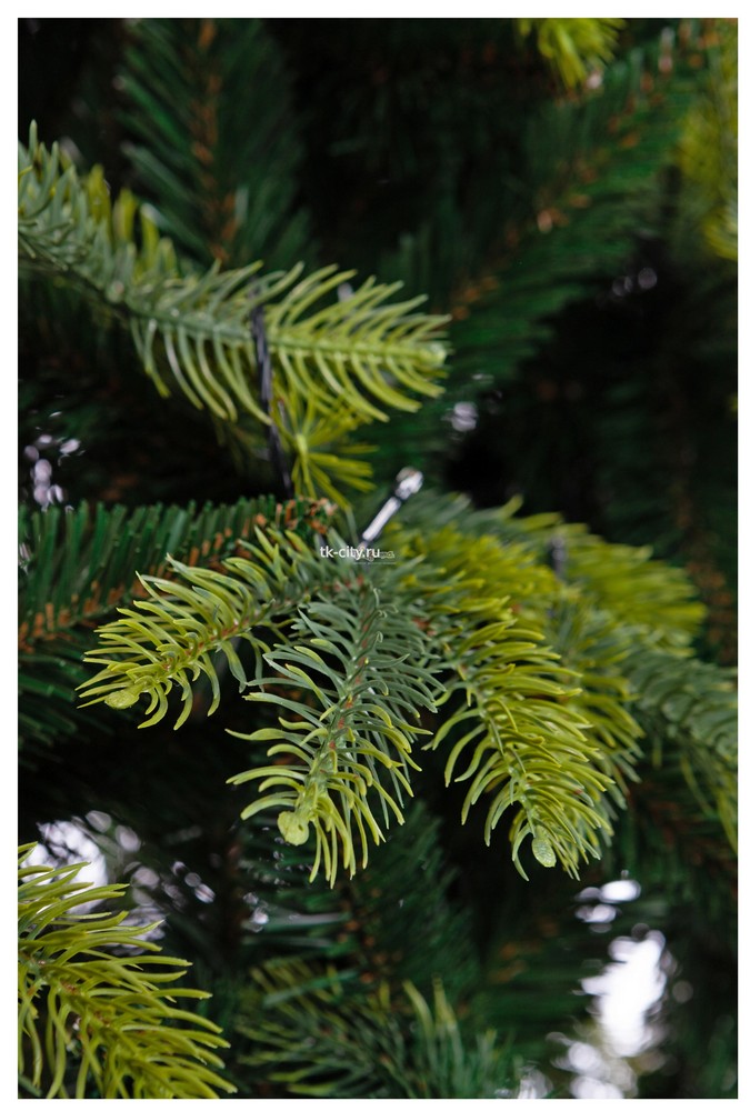 CRYSTAL TREES Ель искуственная Власта с вплетенной гирляндой зеленая 2.1 м