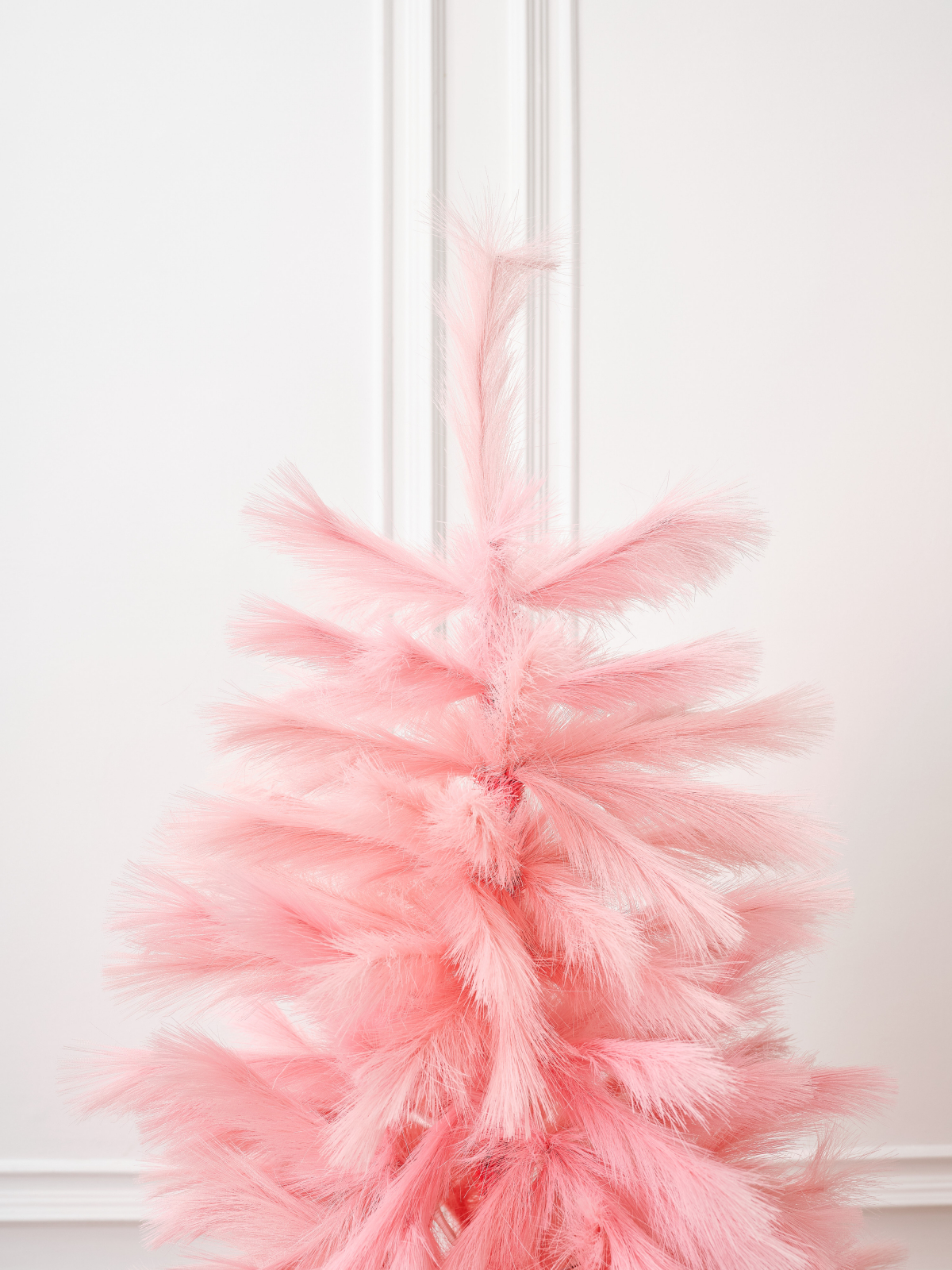 Искусственная елка BINOSHE Pink Charm 240 см