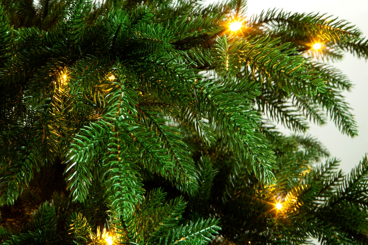 Crystal trees Ель искусственная ВЕРСАЛЬСКИЕ ОГНИ с освещением 250 см
